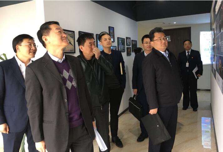 集团党委书记、董事长任丁率队调研菲律宾亚星公司商贸工作