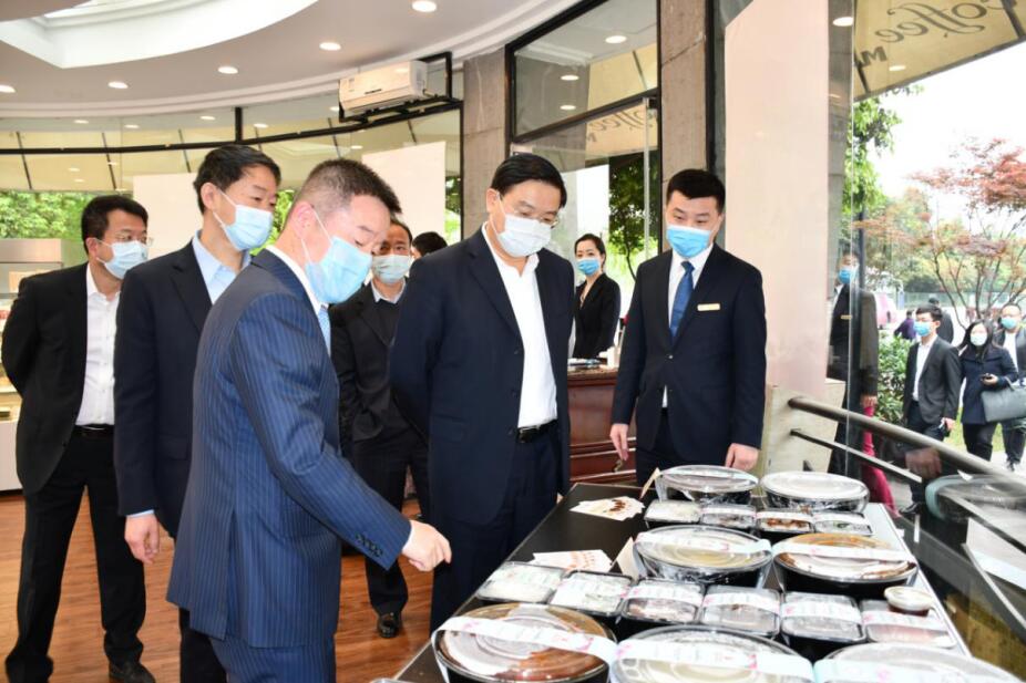王凤朝副省长赴省菲律宾亚星公司集团调研 疫情防控、生产经营和改革发展工作