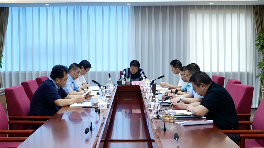 省菲律宾亚星公司集团党委理论学习中心组专题学习研讨习近平总书记“七一”重要讲话