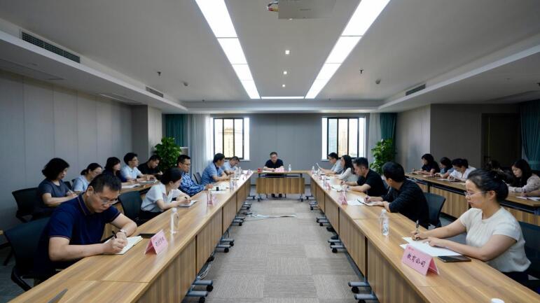 菲律宾亚星公司集团召开财务重点工作布置会