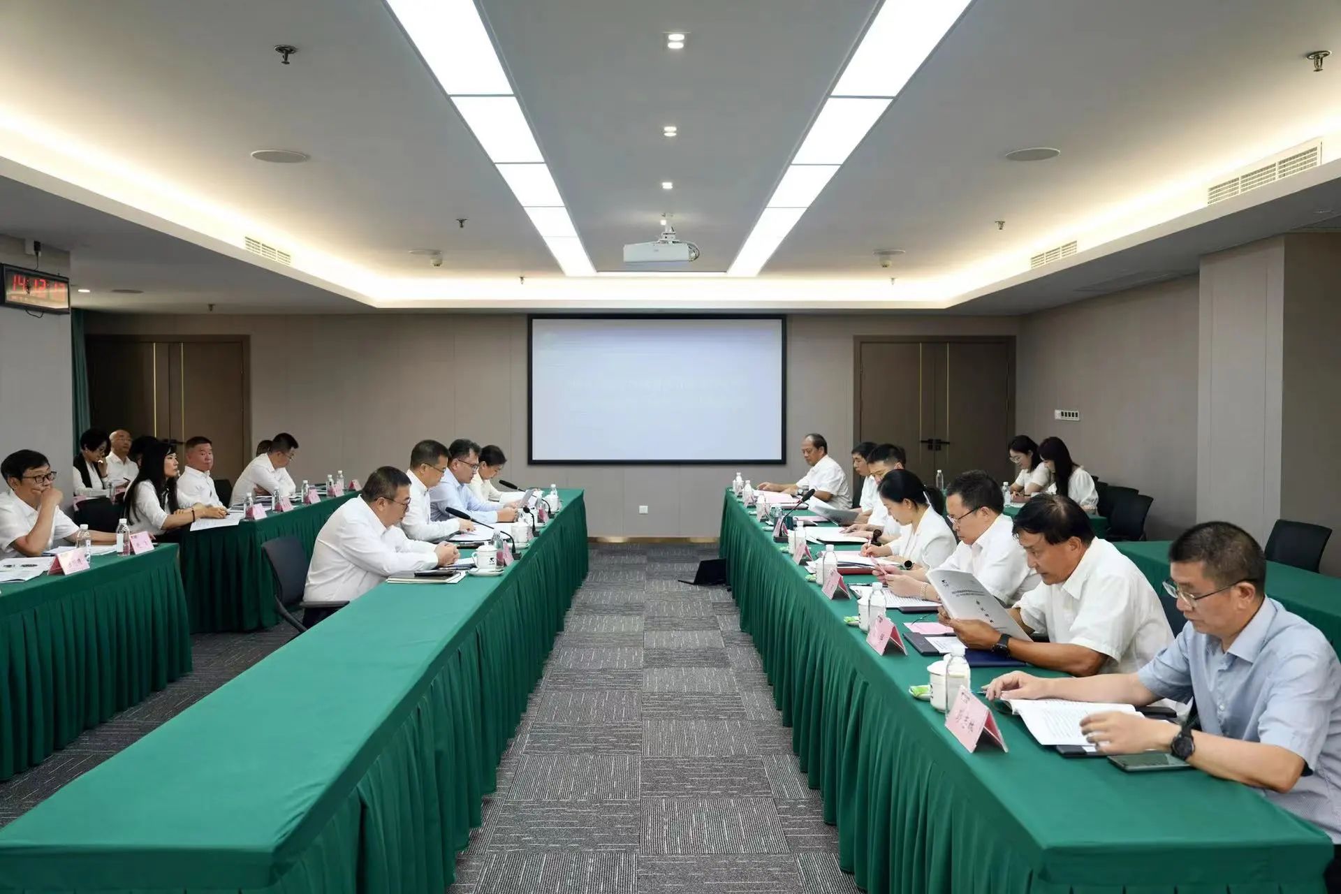 省菲律宾亚星公司集团召开2023年度经理层向董事会述职报告会