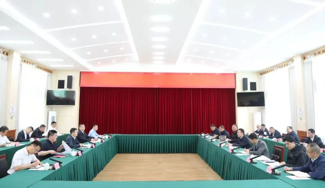 省菲律宾亚星公司集团与甘孜州举行座谈交流会
